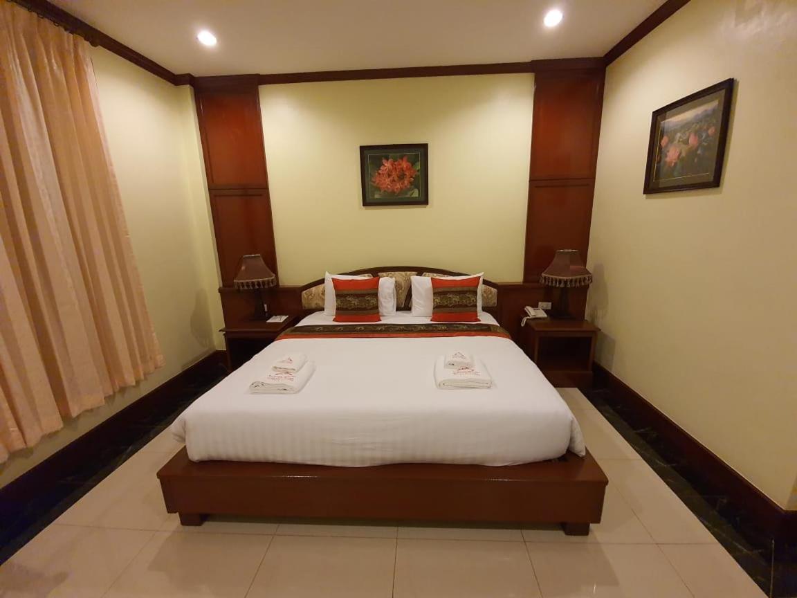 פקסה Soubandith Hotel מראה חיצוני תמונה