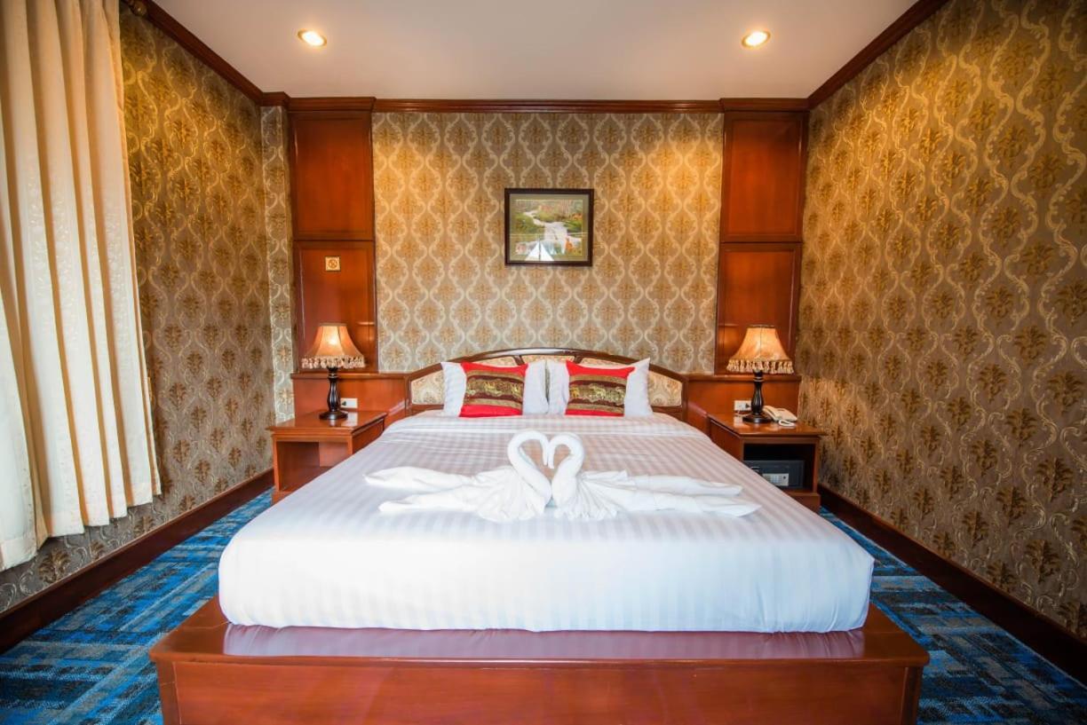 פקסה Soubandith Hotel מראה חיצוני תמונה