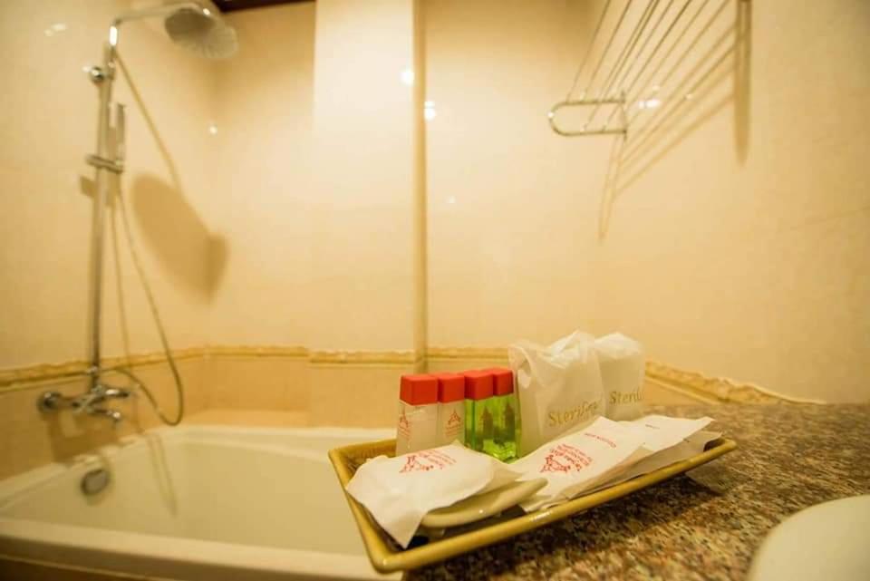 פקסה Soubandith Hotel מראה חיצוני תמונה